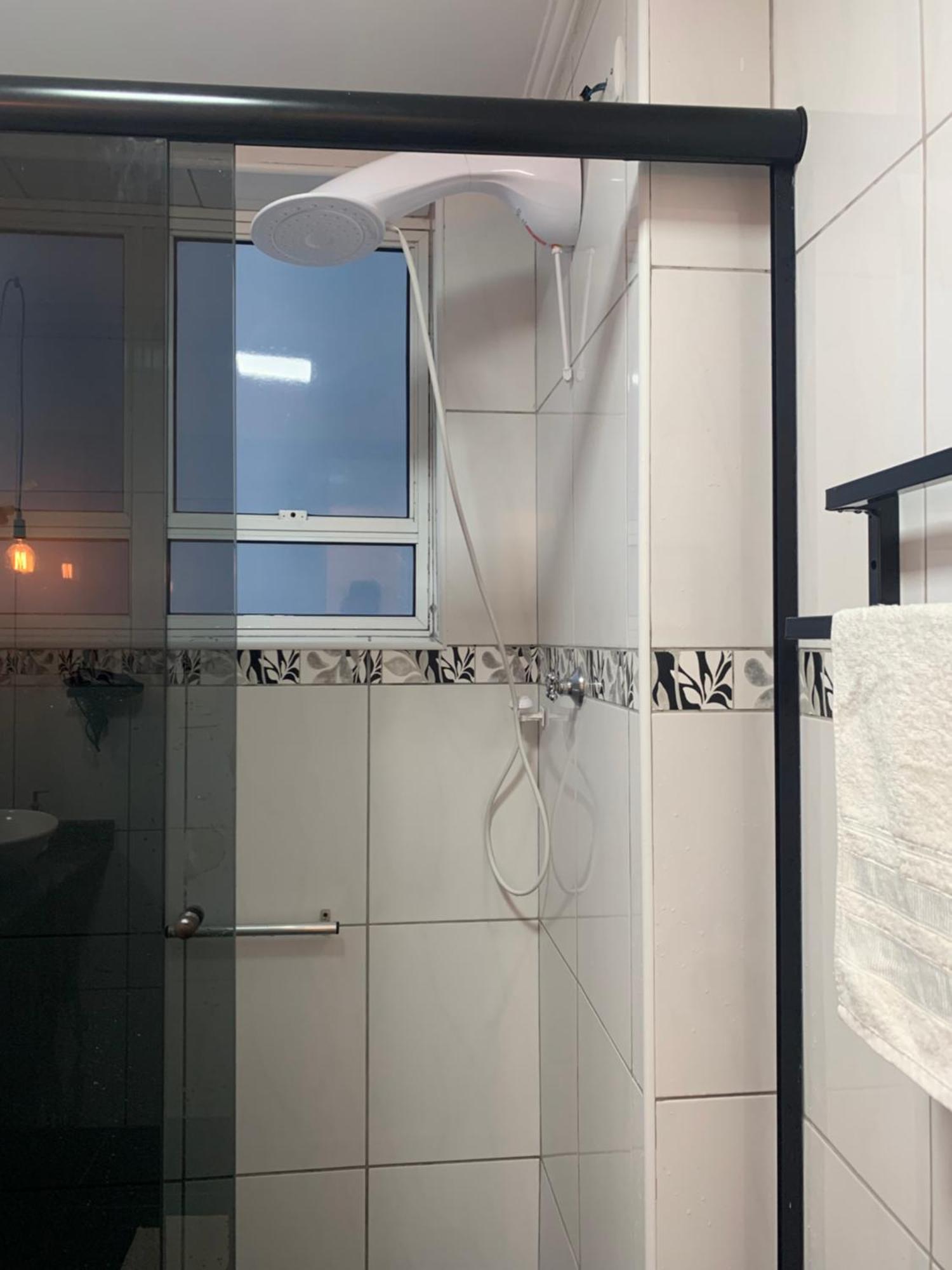 Apartamento Em No Gonzaga Em Frente A *